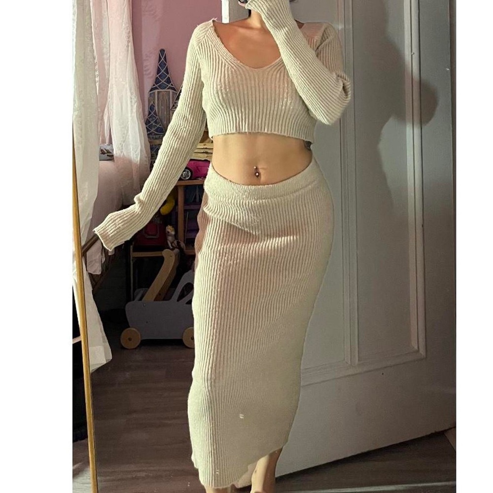 Knitted two-piece set
